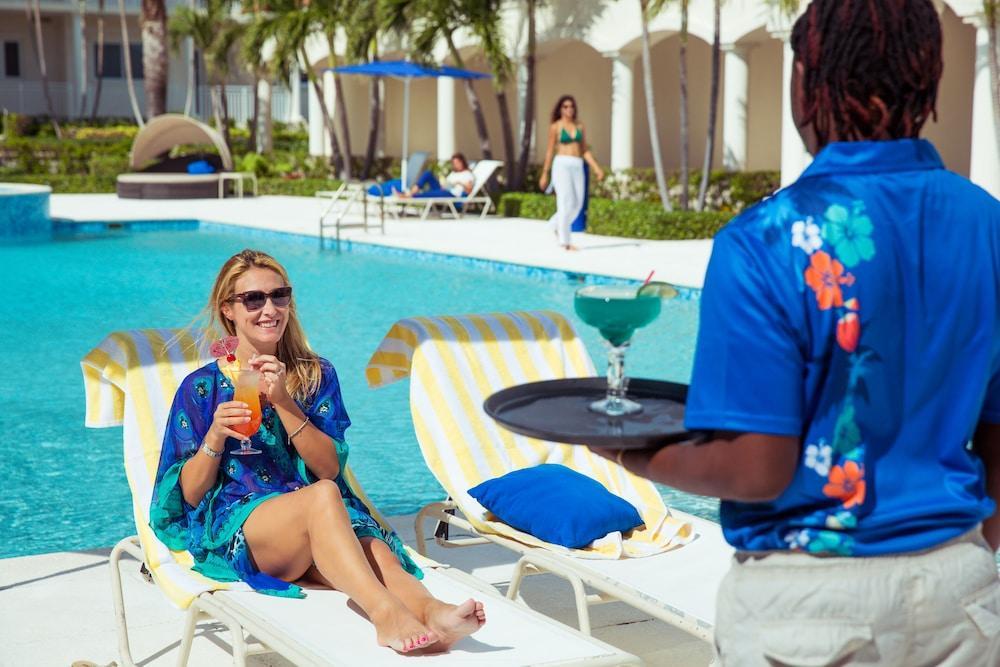 The Venetian On Grace Bay Aparthotel Kültér fotó