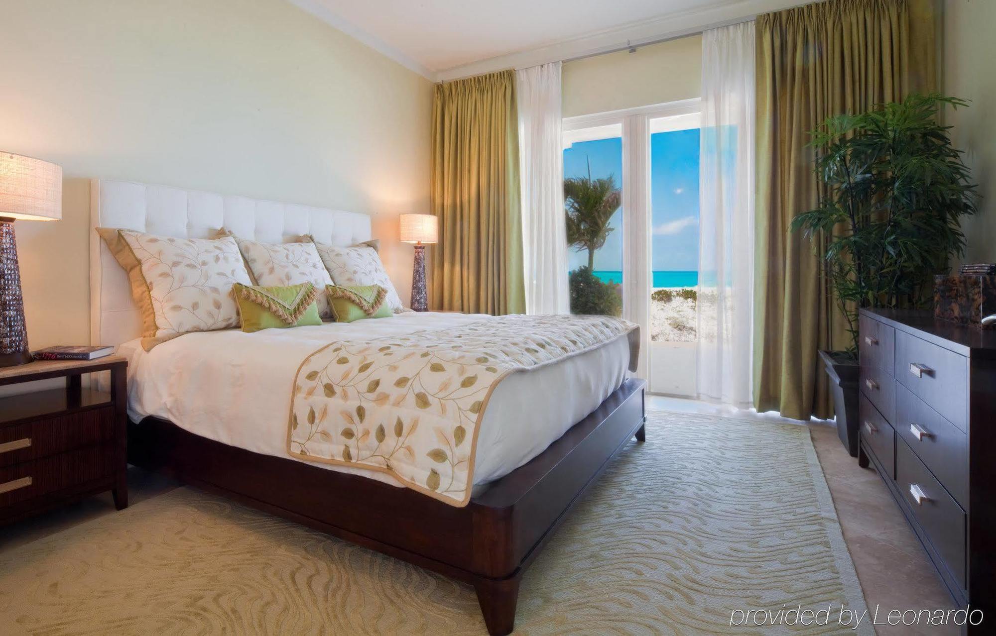 The Venetian On Grace Bay Aparthotel Kültér fotó